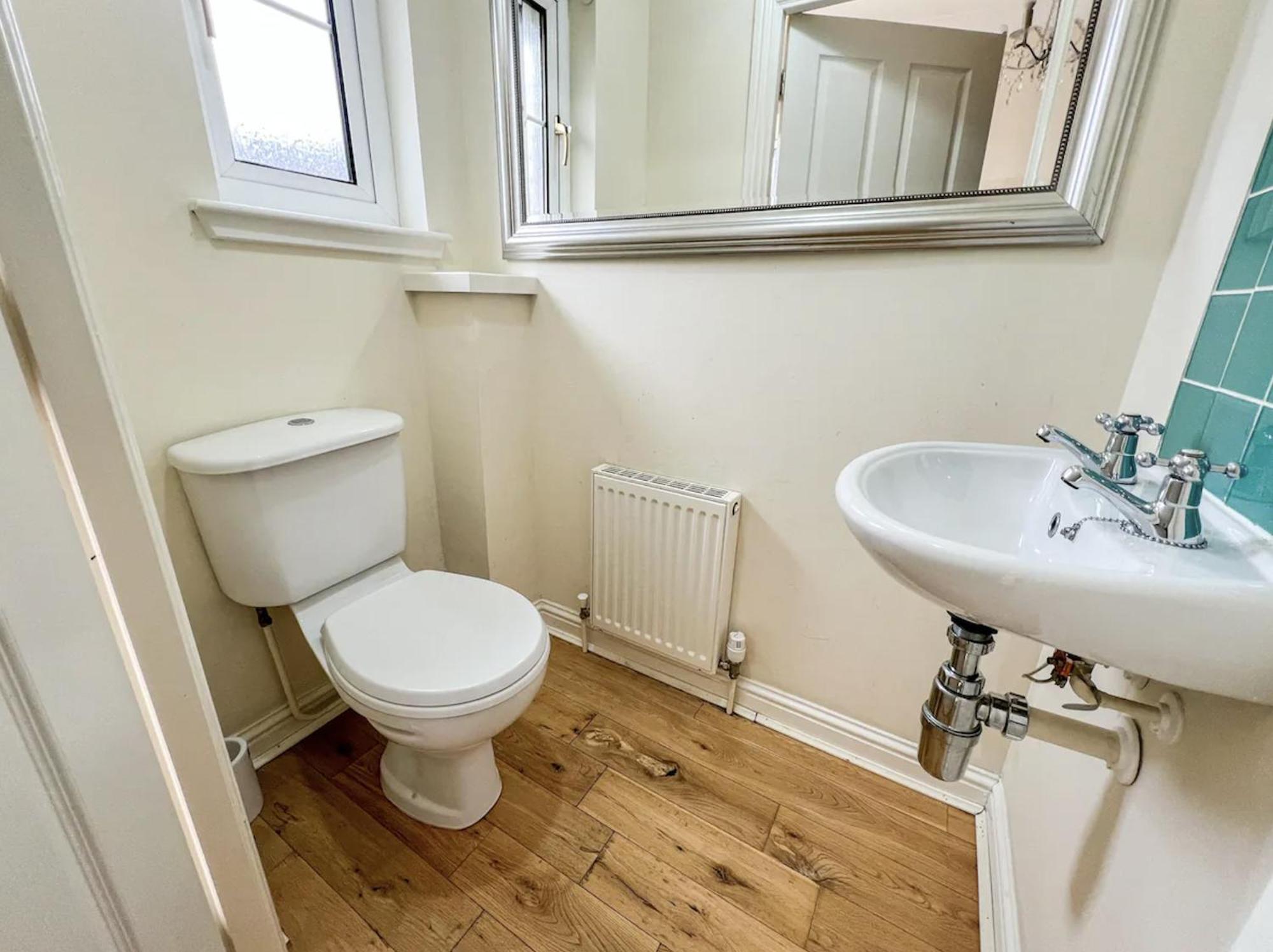 Glasgow Central - Entire House - Free Parking , Free Super Fast Wifi , Private Garden & Parking Security Exteriör bild